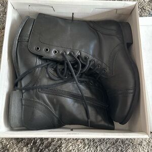 Steve Madden Leather Boots